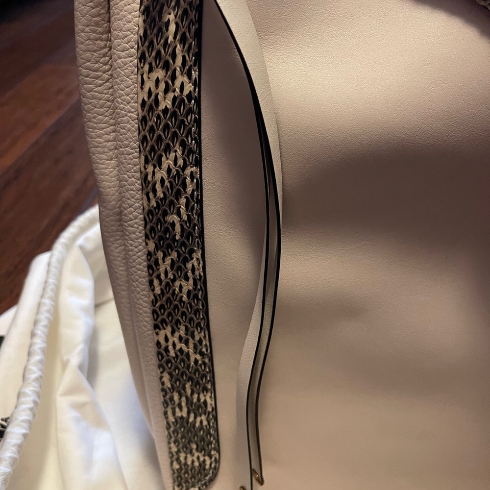 NWT Coach Harmony Hobo 33 leather with snakeskin - Picture 6 of 8